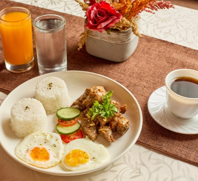 Carmen's Kitchen Restaurant Chicken Breakfast Meal