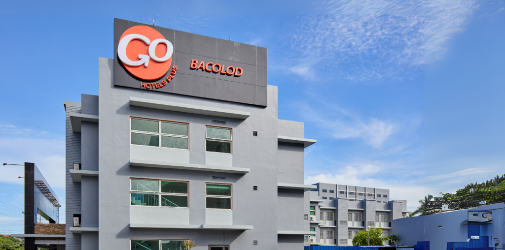 Go Hotels Plus Bacolod Facade 