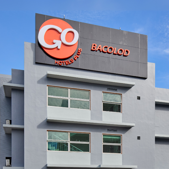 Go Hotels Plus Bacolod Facade 